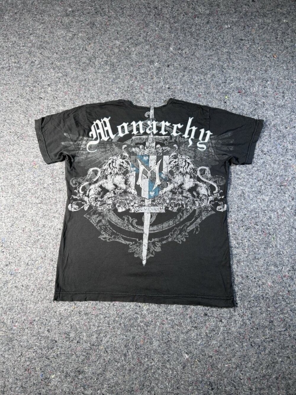 Monarchy Los Angles Handcrafted In Defiance Graphic T Shirt Mens Size S